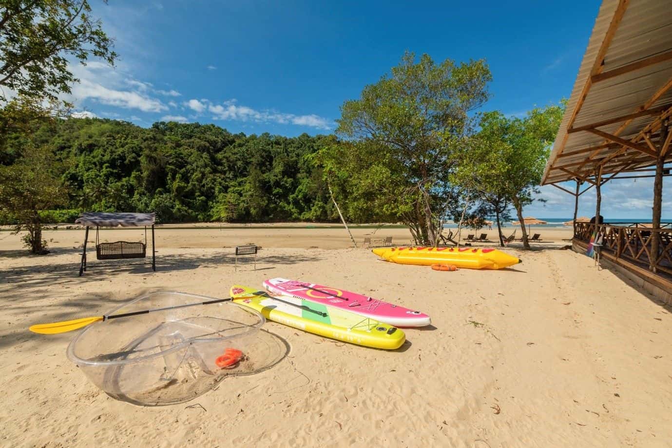 Art, Waves, and Relaxation Full Day Escape to Borneo Summer Bay Tour in Kota Kinabalu4