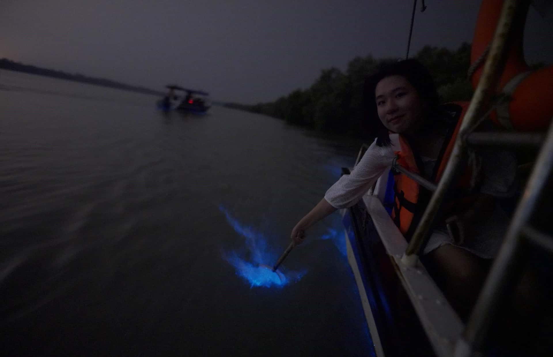 Blue Tears Experience with Boat Cruise at Kuala Selangor3