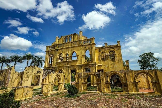 Ipoh Private Day Trip from Kuala Lumpur with Lunch