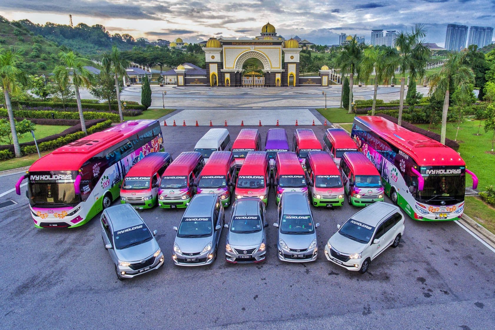 บริการรถรับส่งส่วนตัวจากสนามบินกัวลาลัมเปอร์ไปยังเมืองกัวลาลัมเปอร์ (เวลาทำการปกติ)