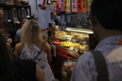 Kuala Lumpur: Urban Charm Evening Food Tour with with 6 Delicious Bites3