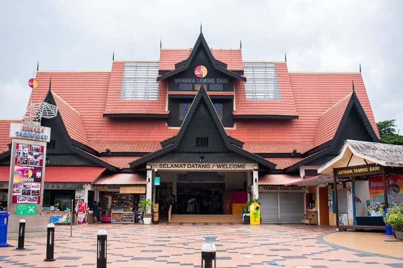 Melaka Menara Taming Sari Tower2
