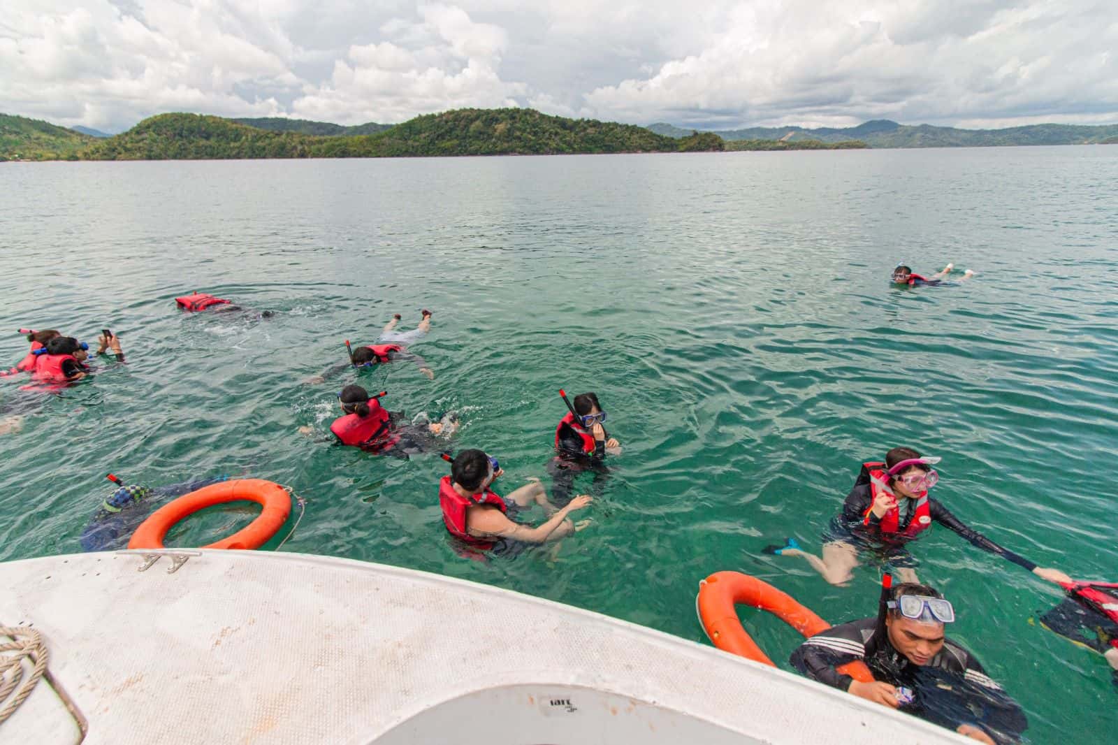 ทัวร์ดำน้ำตื้นและดำน้ำลึกแบบร่วมวันที่เกาะ Moon Bay | ซาบาห์3