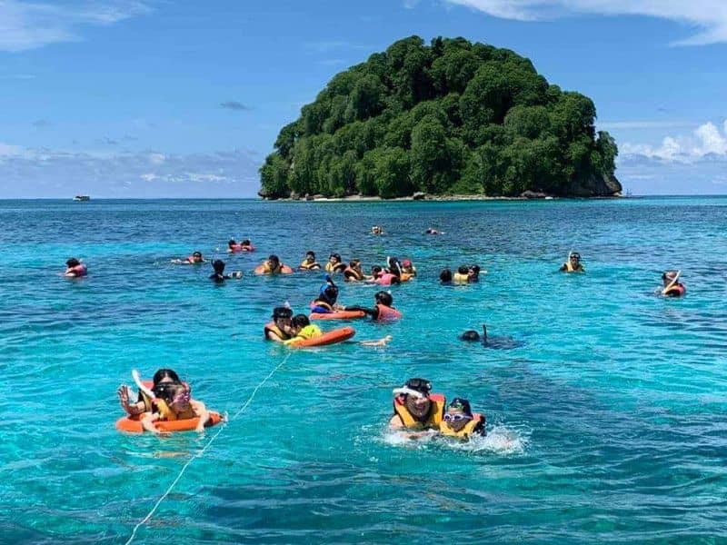 Sabah Kota Kinabalu: Mengalum Island Snorkeling One Day Tour