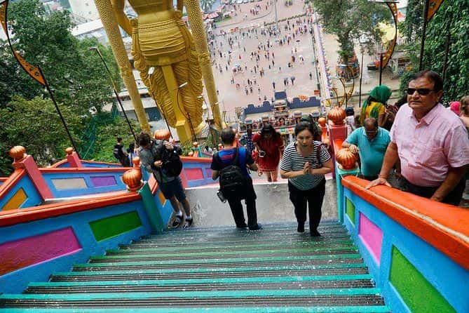Skip The Line Petronas Twin Towers Tickets & Top Ten Wonder of Kuala Lumpur Tour1