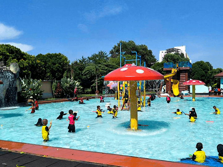 Taman Buaya & Rekreasi Melaka2
