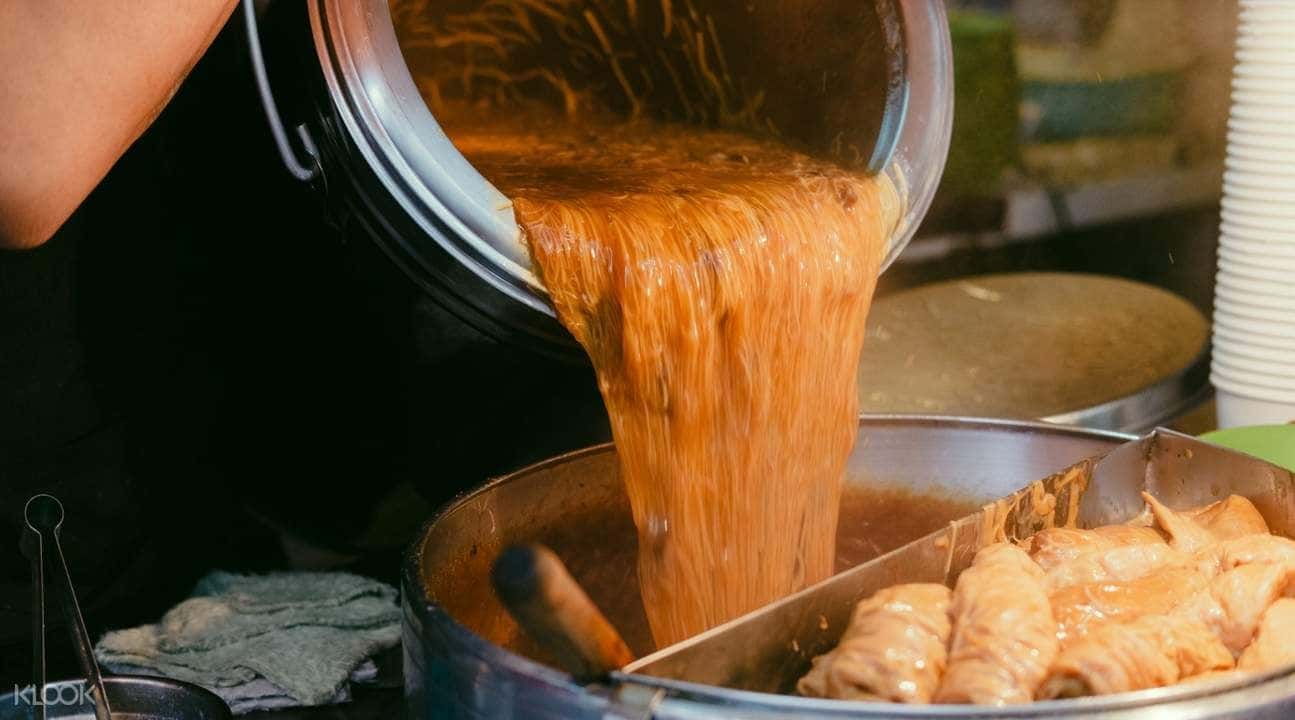 Food Walking Tour at Yongkang Street in Taipei2