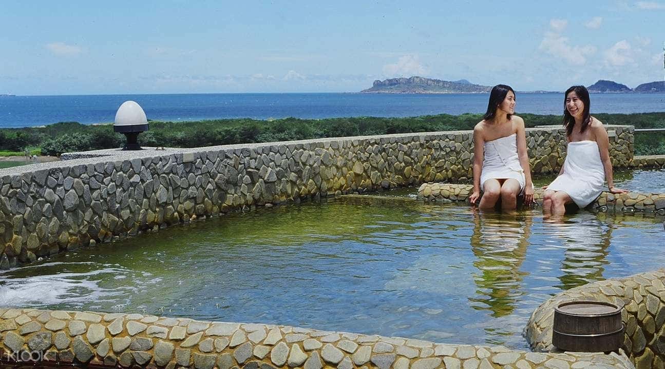 Governor-General Hot Spring Experience with Round Trip Bus Tickets in Jinshan1