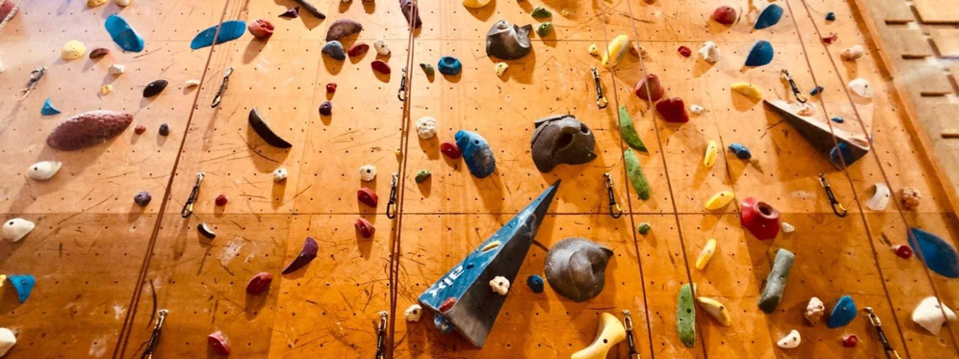 Hualien Rock Climbing Experience in Taiwan