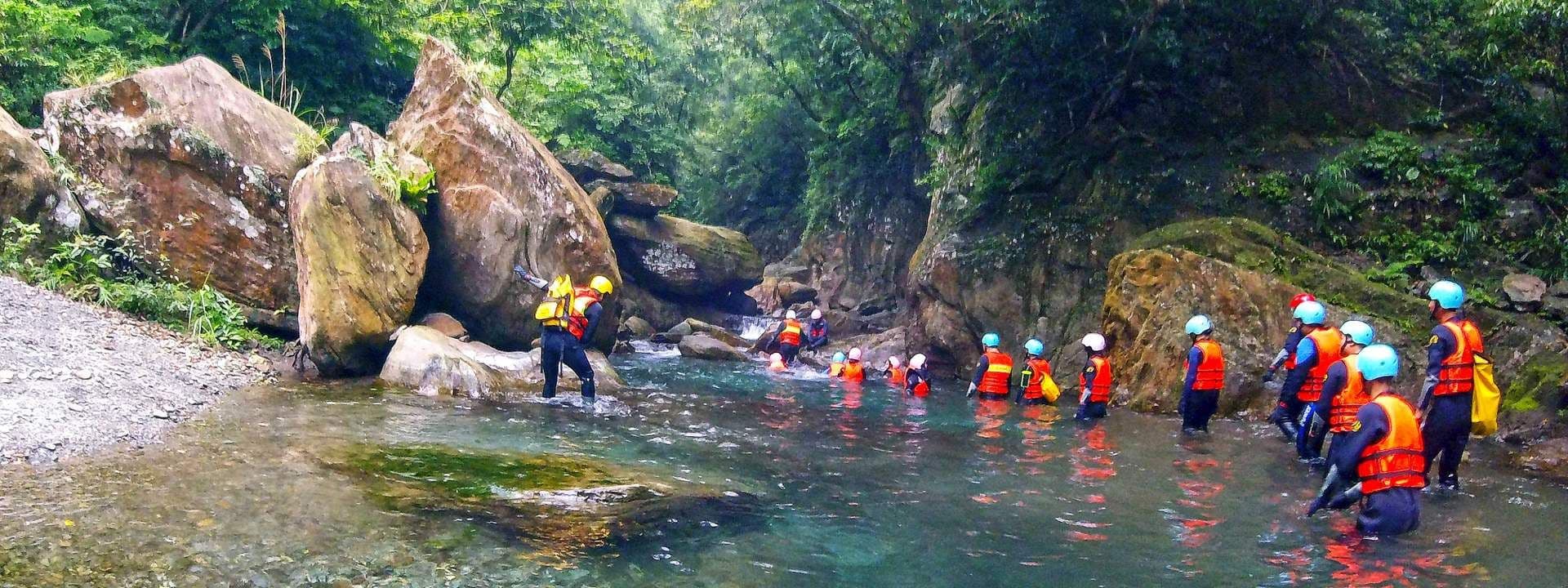 River Tracing and Rock Diving Experience at Jinyue Waterfall