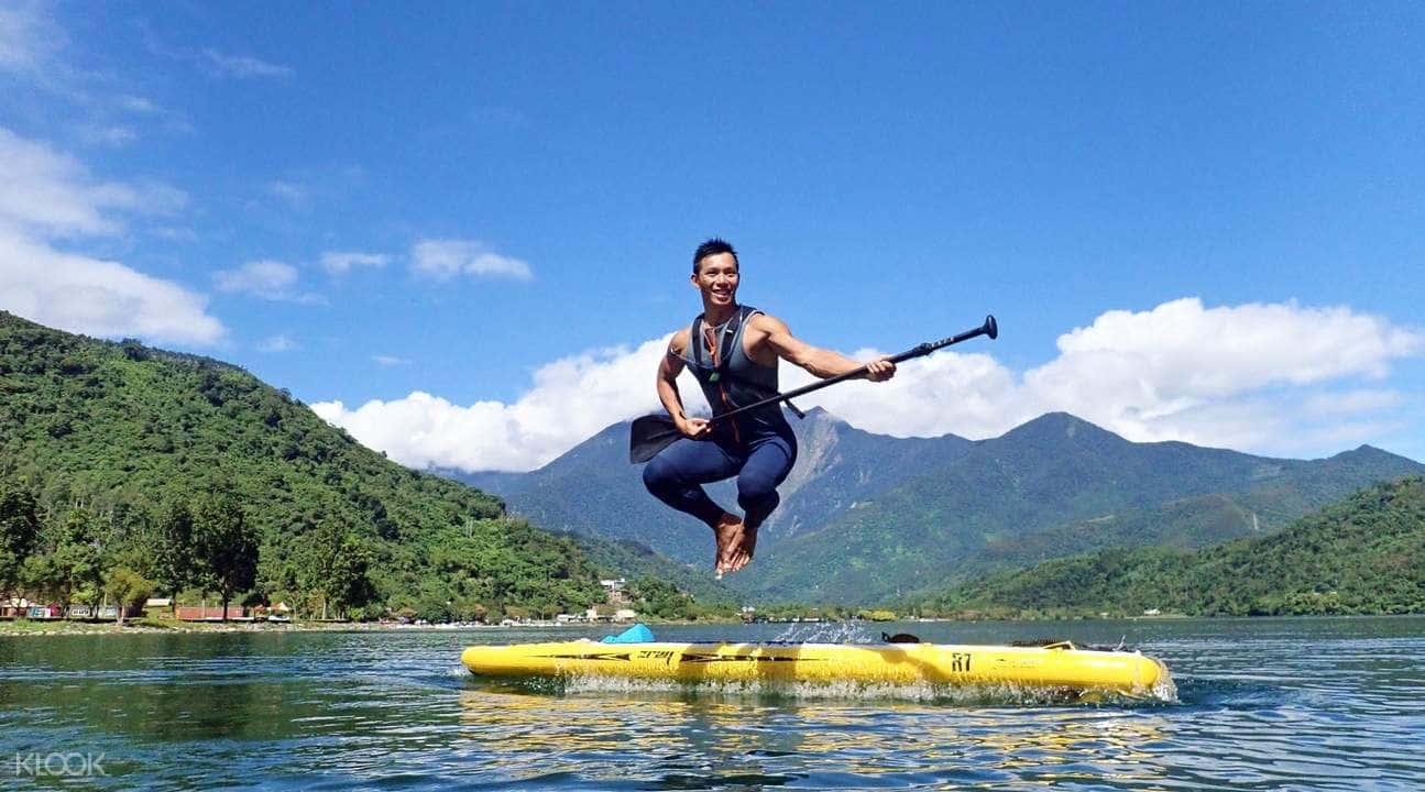 Stand Up Paddle Boarding at Hualien Liyu Lake3