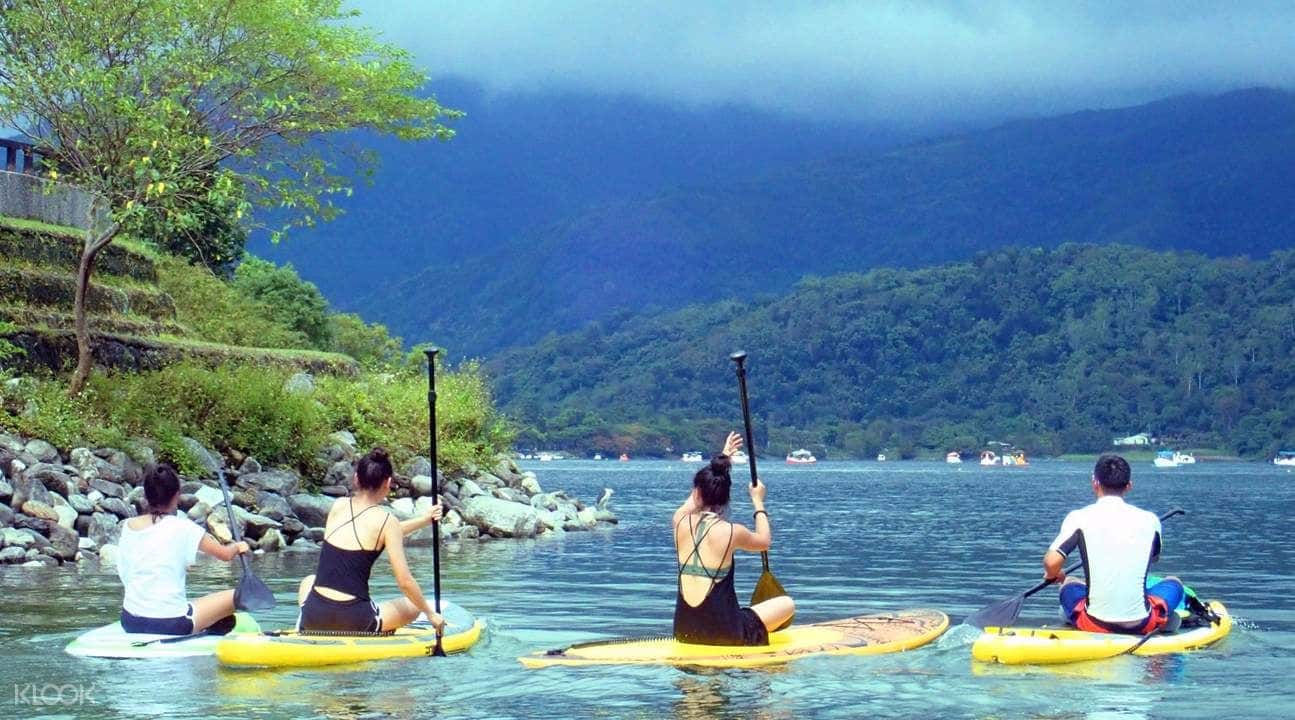 Stand Up Paddle Boarding at Hualien Liyu Lake2