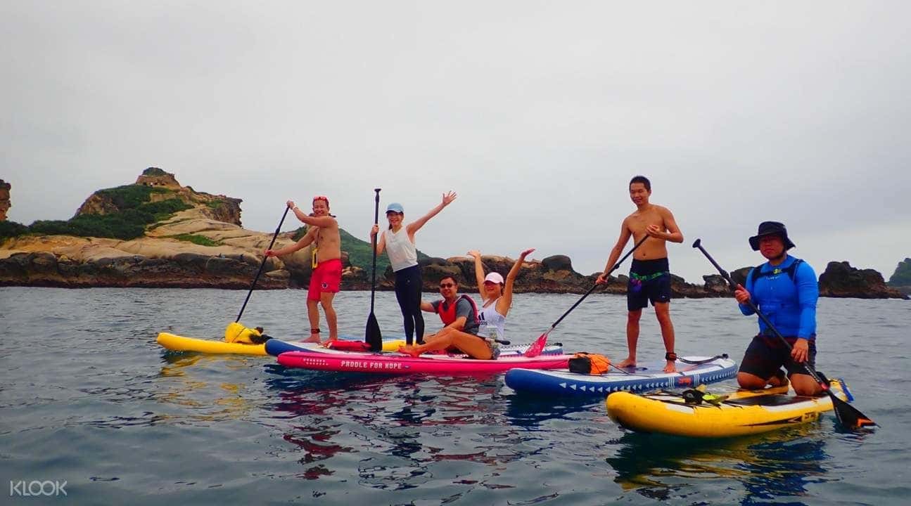 Stand-Up Paddle Boarding Experience in Yehliu2