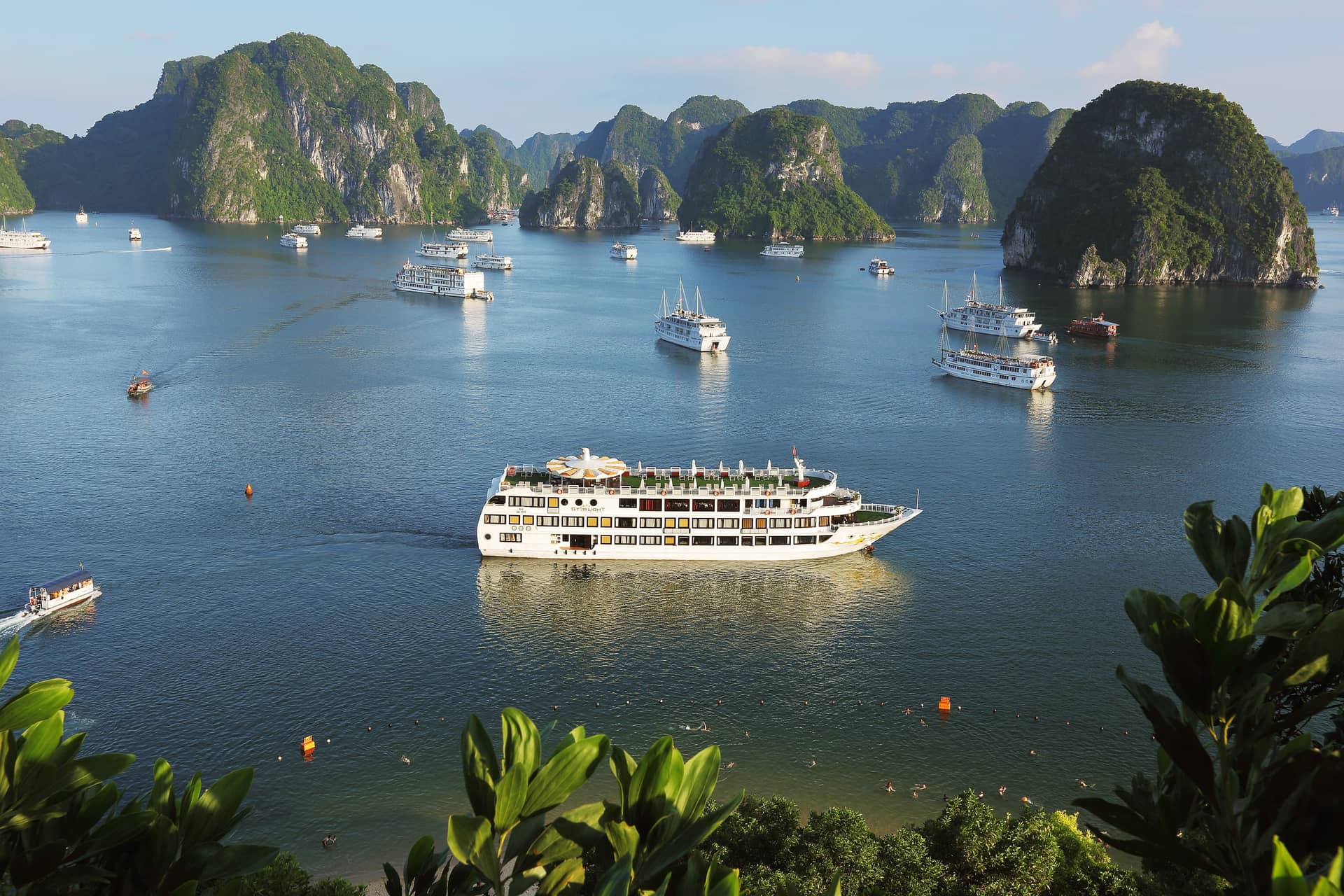 2D1N Ha Long Day Tour with 5 Stars Cruise