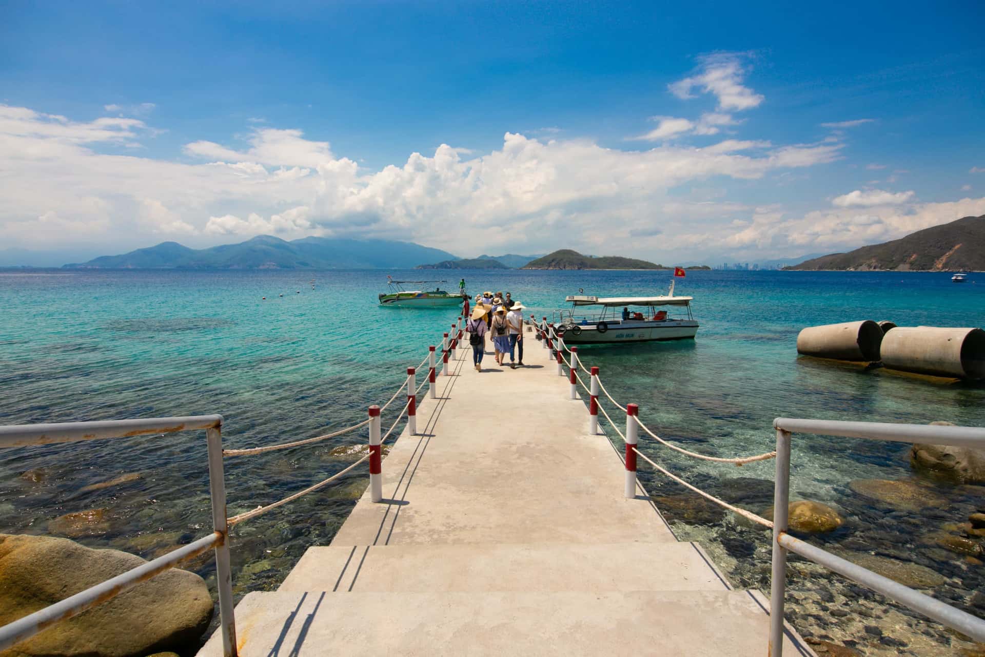 Discover Coral Reef By Snorkeling And Crazy Party In Nha Trang2