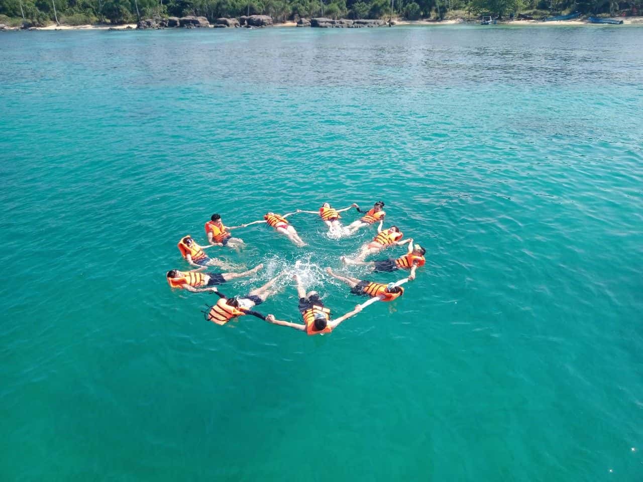 Discovery 3 Island by Boat4