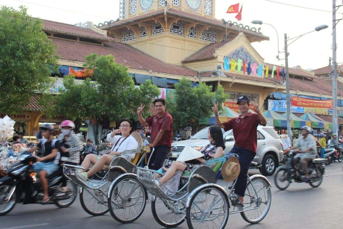 Experience Cylco Ride and Lunch/Dinner at Vietnamese Restaurant1