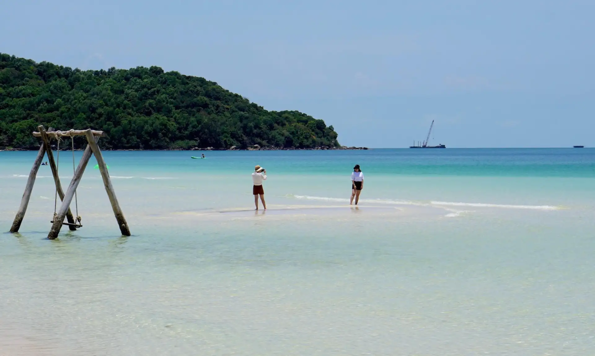 Experience the Beauty of the Southern Land3