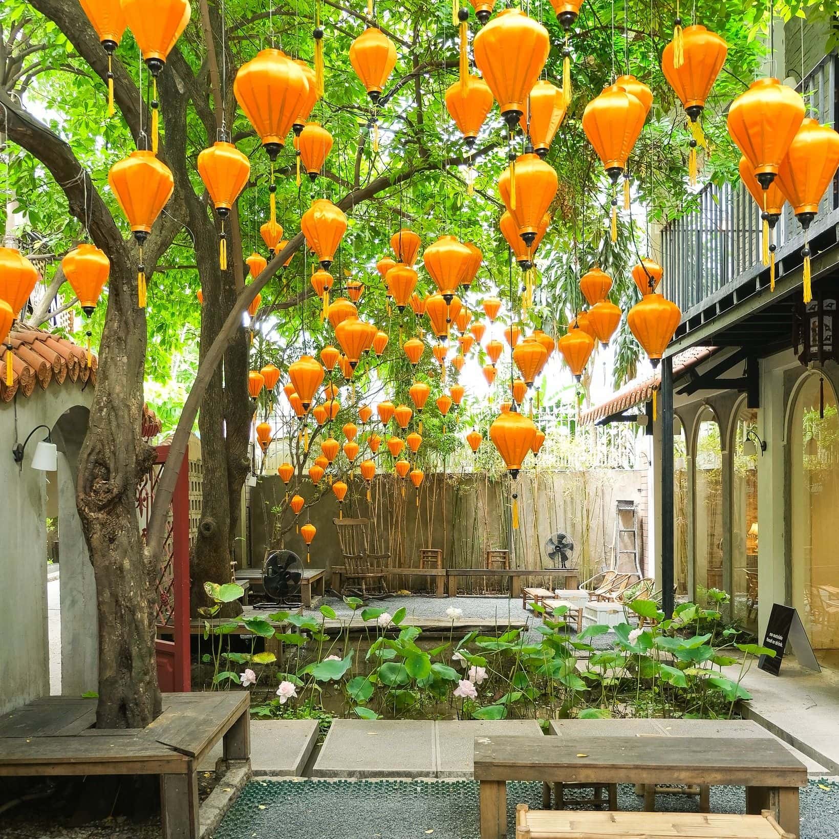 Half day Instagram Cafe Tour in Ho Chi Minh1