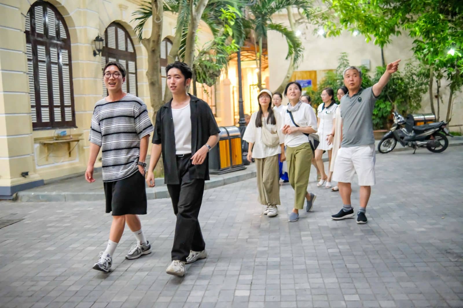 Half-Day Hanoi City Highlight Tour