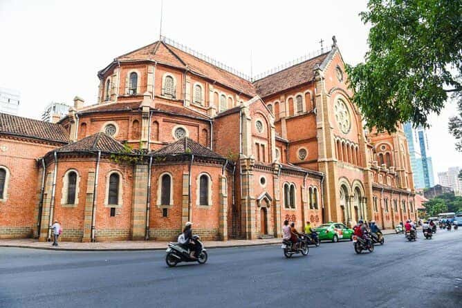 Ho Chi Minh City And Cu Chi Tunnels Full Day - Premier Tour3