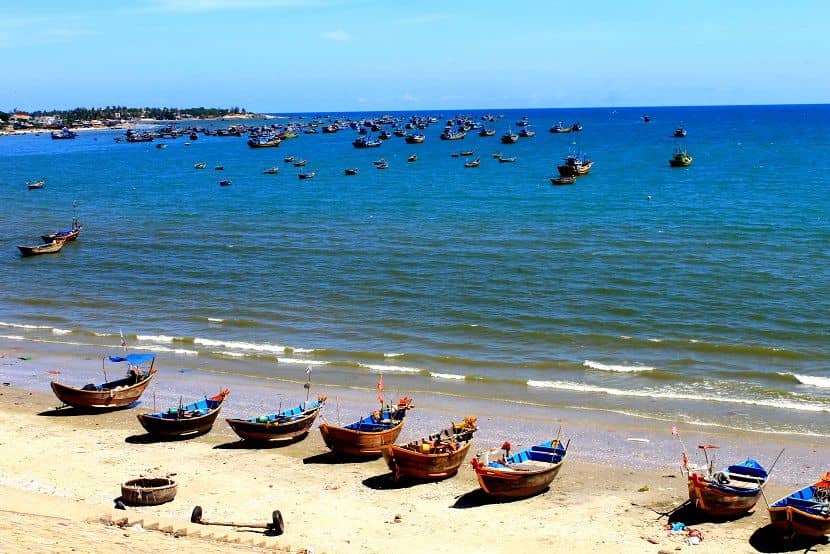 Ho Chi Minh – Mui Ne Beach 2 Days 1 Night Standard Tour