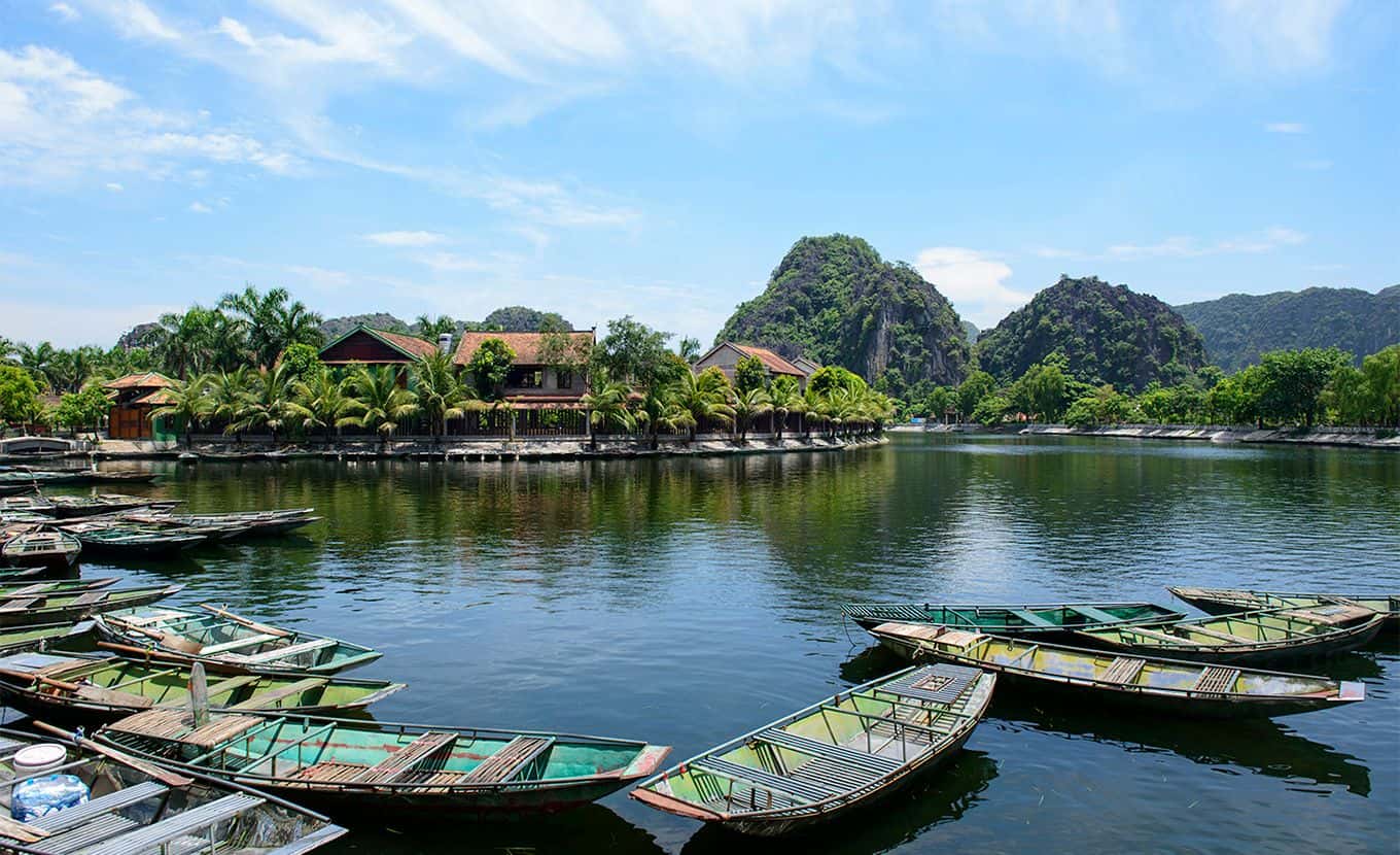 Hoa Lu - Tam Coc Day Trip From Hanoi4