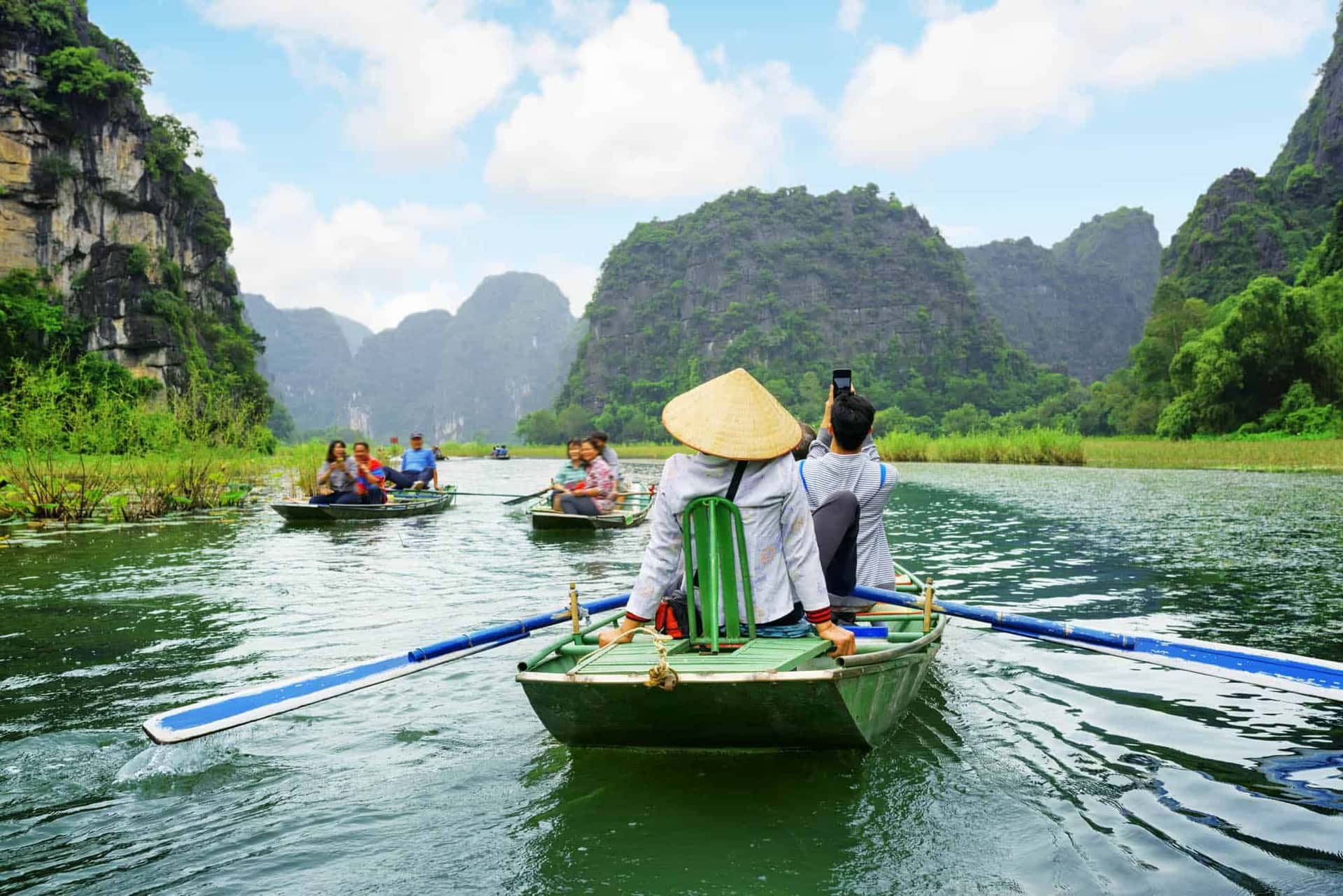 Hoa Lu - Tam Coc Standard Tour4