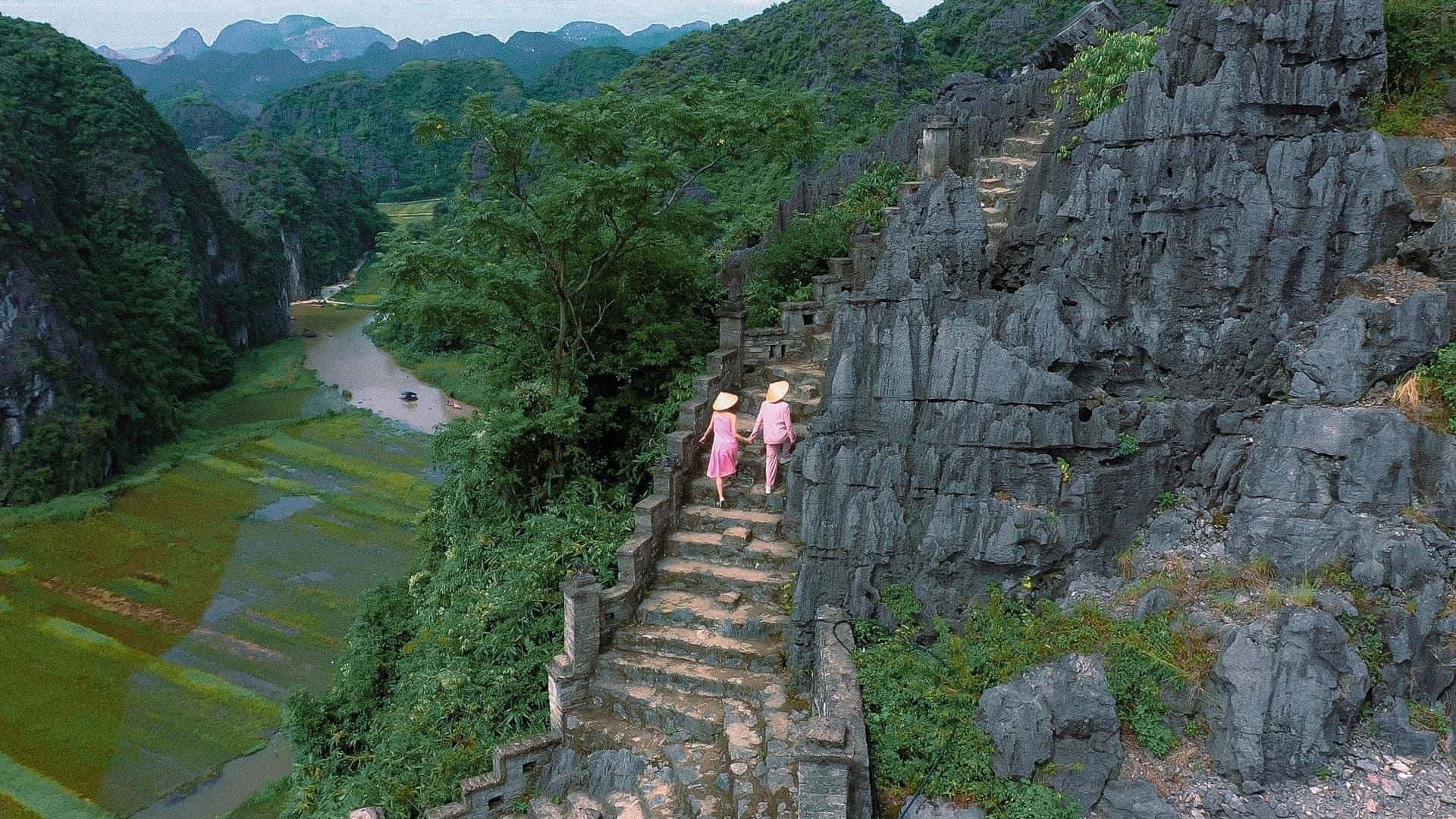 Hoa Lu - Trang An - Mua Cave Premier Tour3
