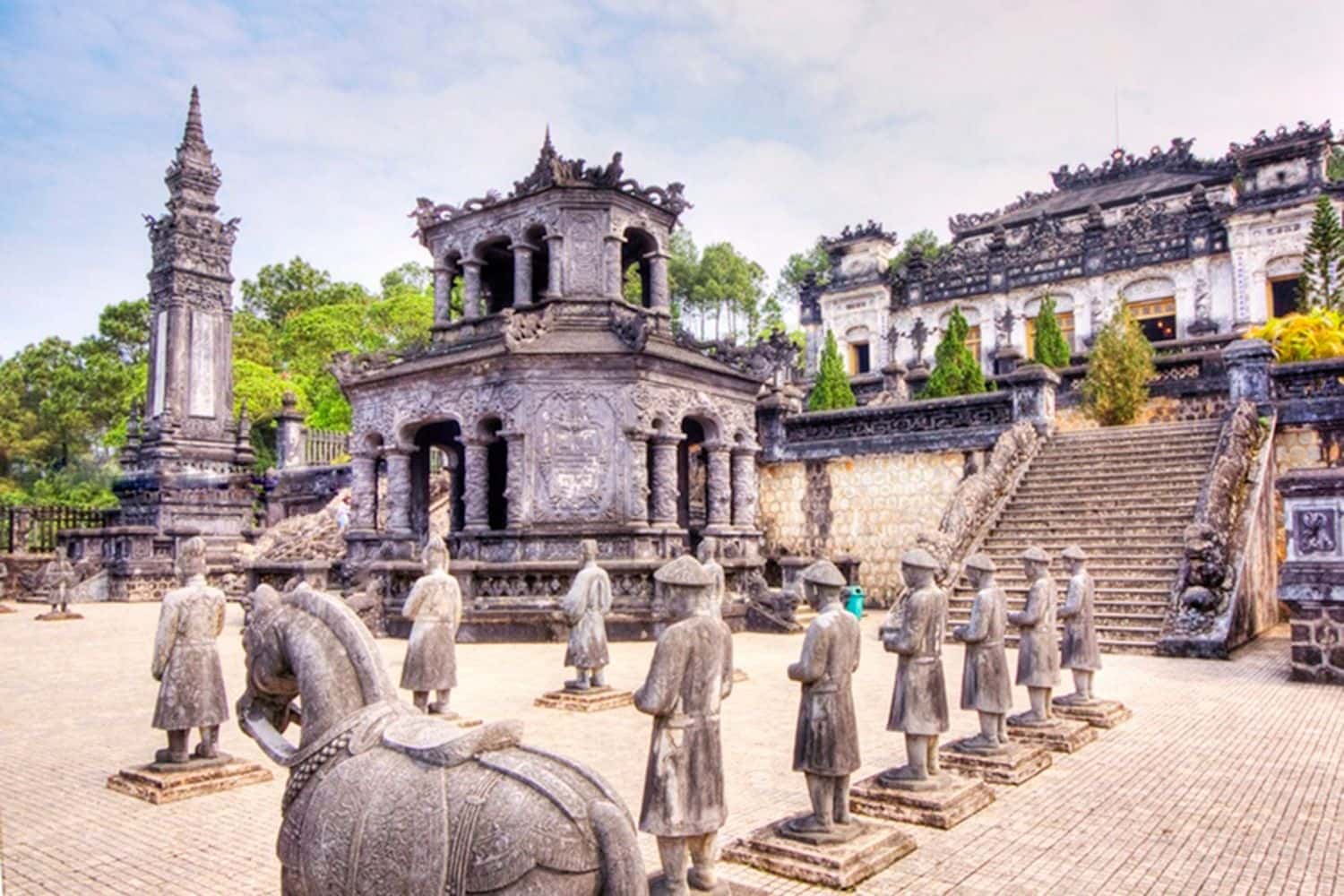 Hue Deluxe City Day Tour4