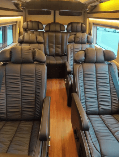 Limousine tranfer ticket between Ha Noi - Sapa2