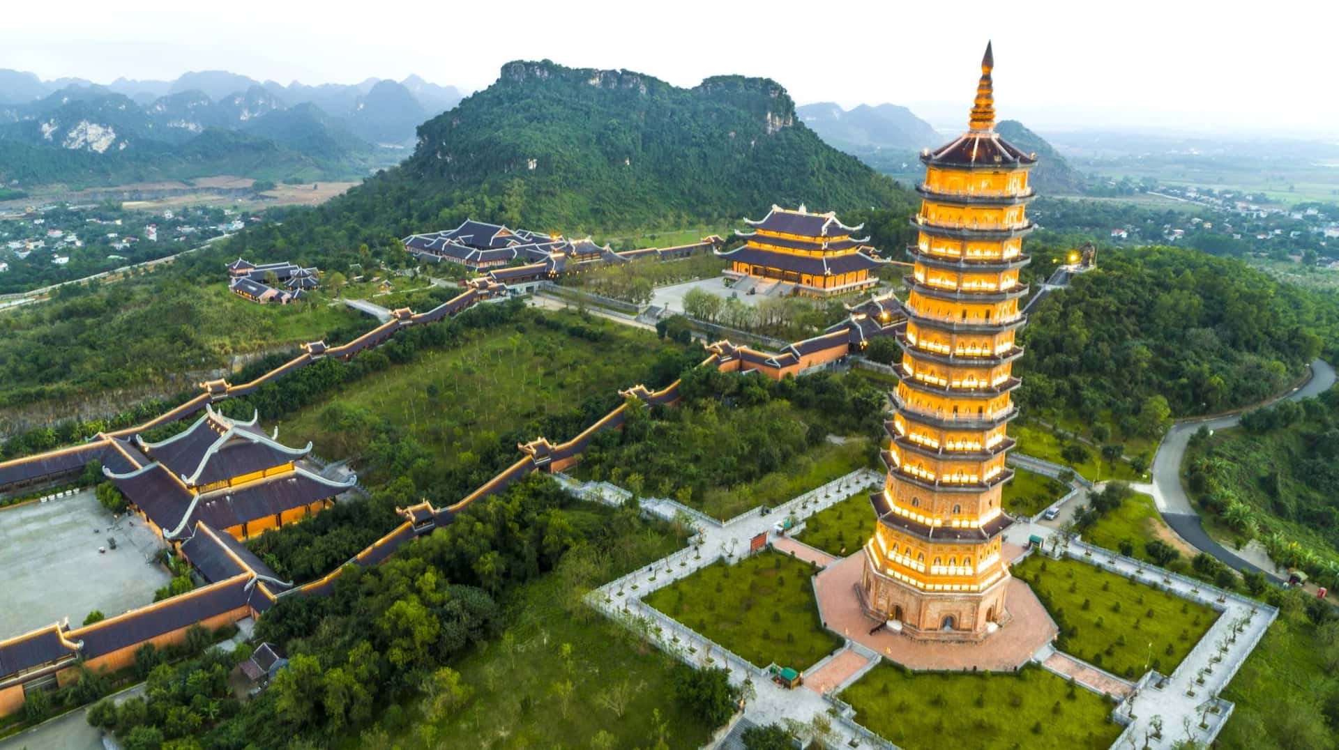 Majestic Bai Dinh - Trang An Tour4