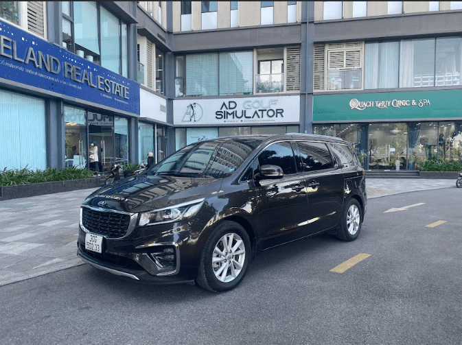 Noi Bai (HAN) Airport Transfers to Ha Noi City (Night pick-up from 6:00 pm - 4:59 am)4