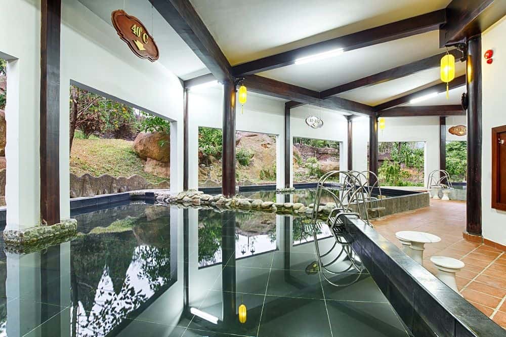 Nui Than Tai Hot Spring Park Day Tour3