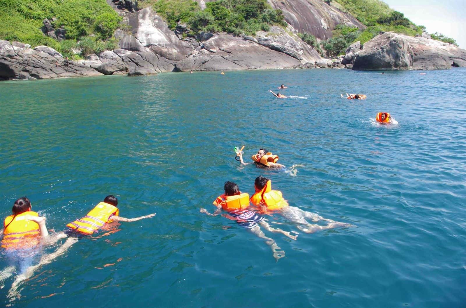 One Day Snorkeling And Fishing In South Of Phu Quoc Island3