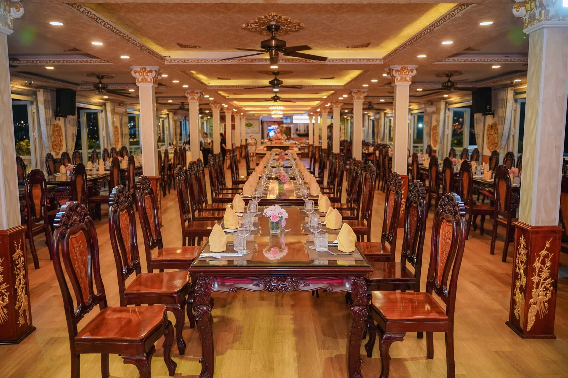 Saigon Evening Tour with WaterBus & Dinner Cruise by Motorbike3