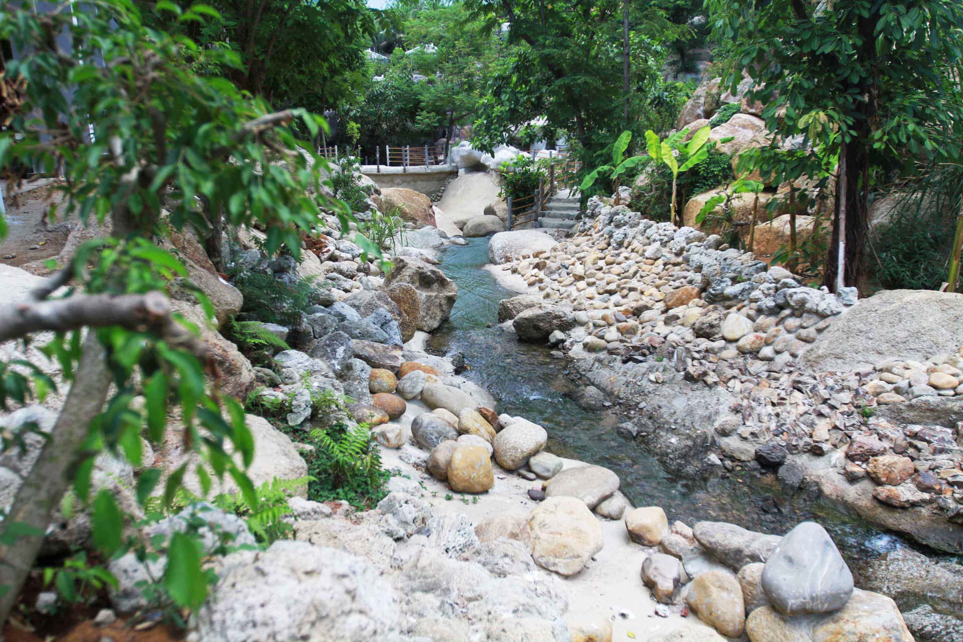 Than Tai Hot Spring Park Ticket1