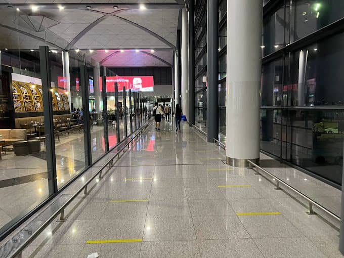 PRIVATE PHNOM PENH AIRPORT PICK UP AND TRANSFER