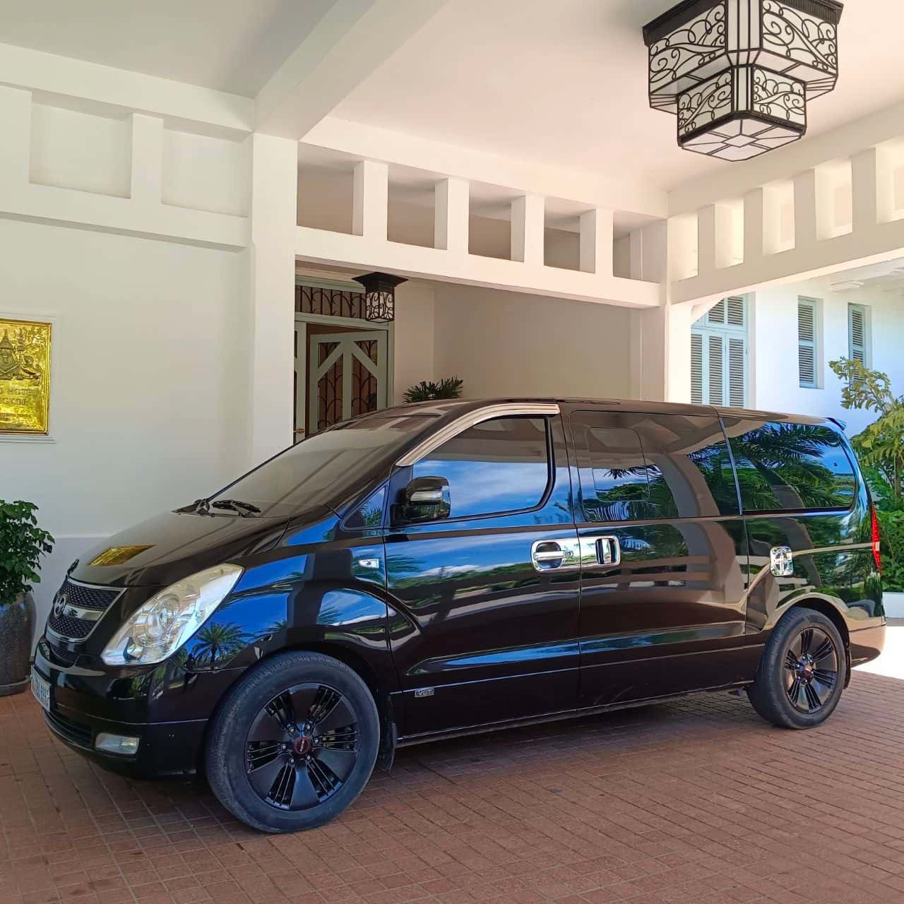 Siem Reap Car Charter Small Circle or Big Circle Tour with sunset viewing2
