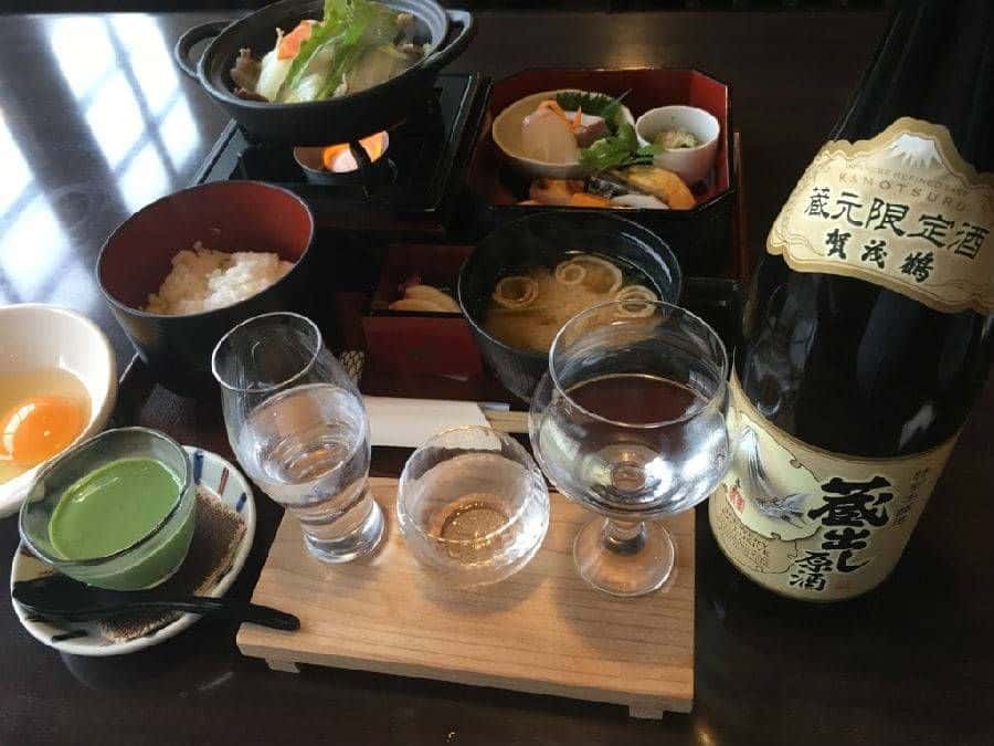 Hiroshimaga Motsuru Sake Brewery Tour & Yuanso Sake Nabe Set1