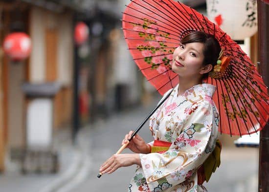 Kyoto Yumekan Kimono and Yukata Rental Experience