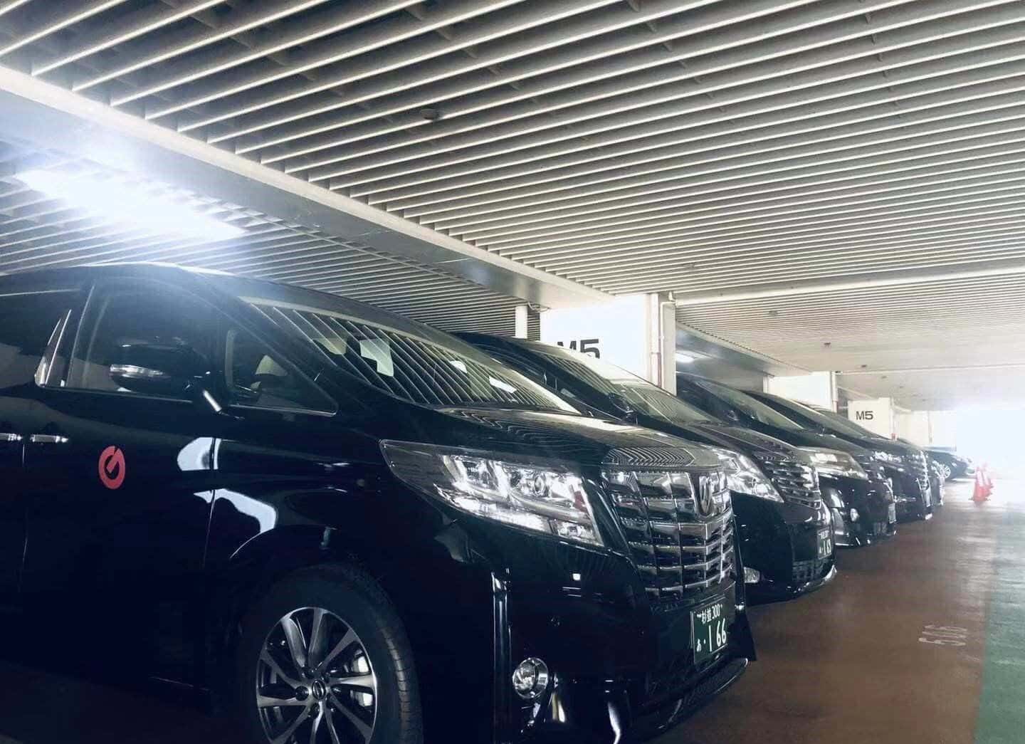 Narita Airport (NRT) & Haneda Airport (HND) Private Transfer to Tokyo2