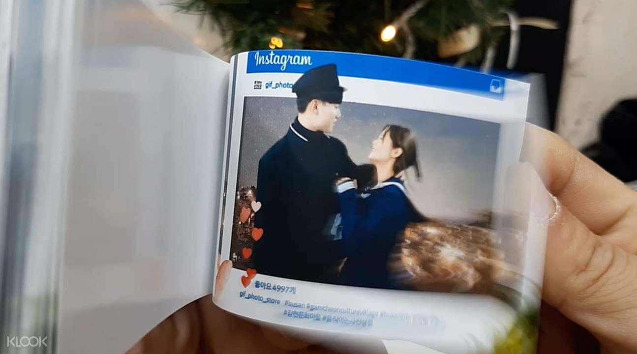 Hand-flipped Photobook Making Class Experience in Gamcheon Cultural Village3