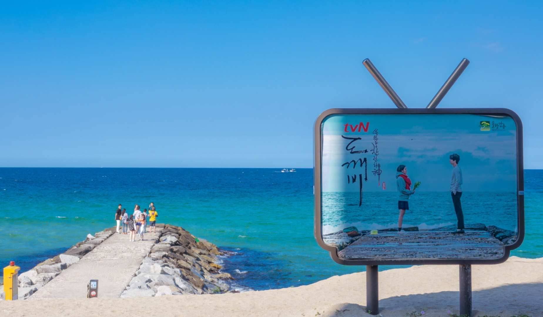 K-pop x K-drama Gangneung Day Trip | Arte Museum x Jumunjin x BTS Bus Station x Sonja Rock Park|Departure from Seoul