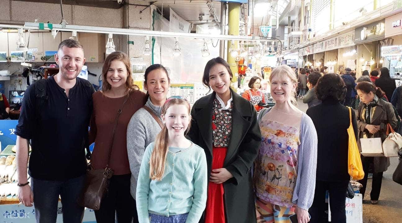 Korean Full-Course Meal Cooking Class at Local Home with Local Market Experience in Seoul1