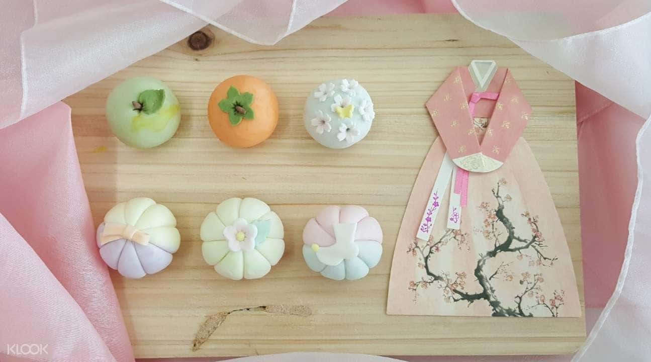 Korean Traditional Dessert Rice Cake and Rice Cookie Making Class1