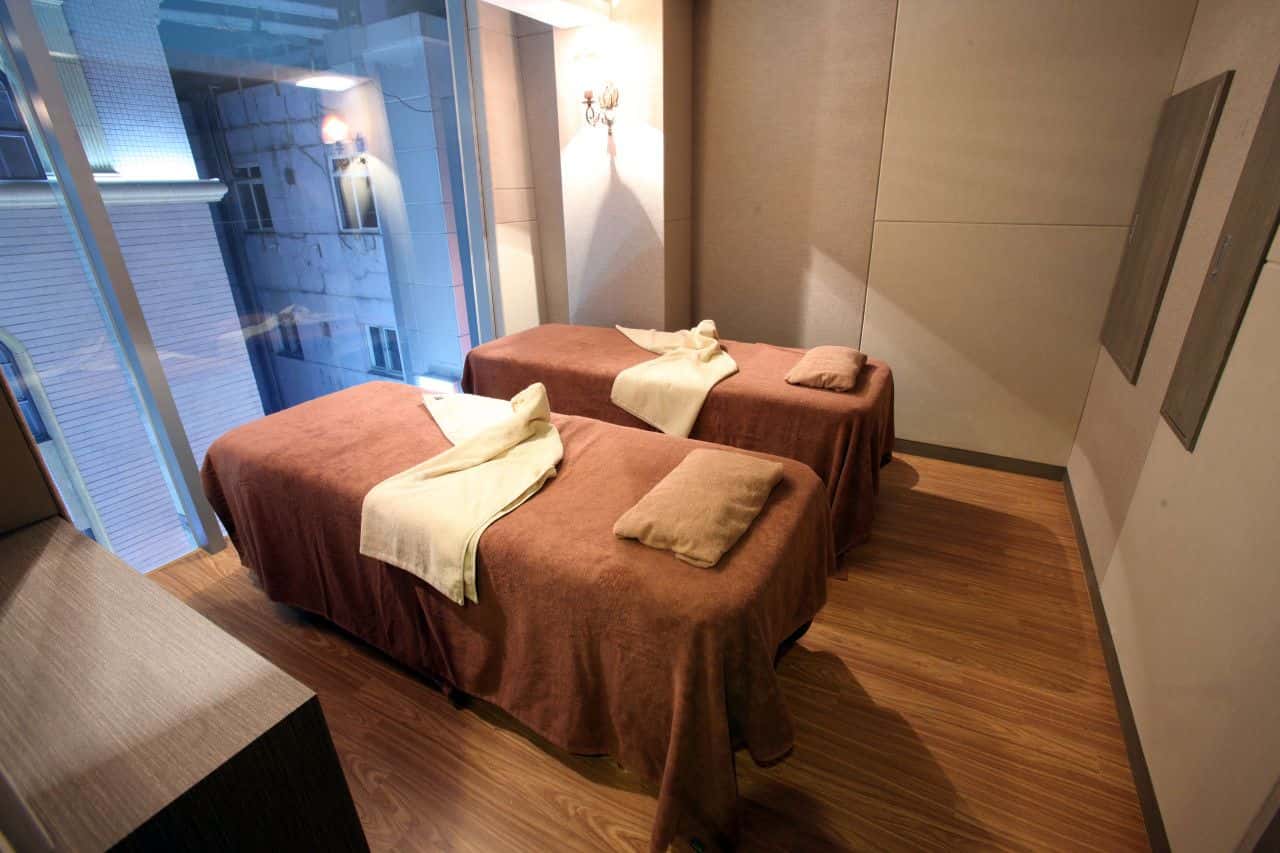 Myeong-dong Korea SPA & Massage Experience1