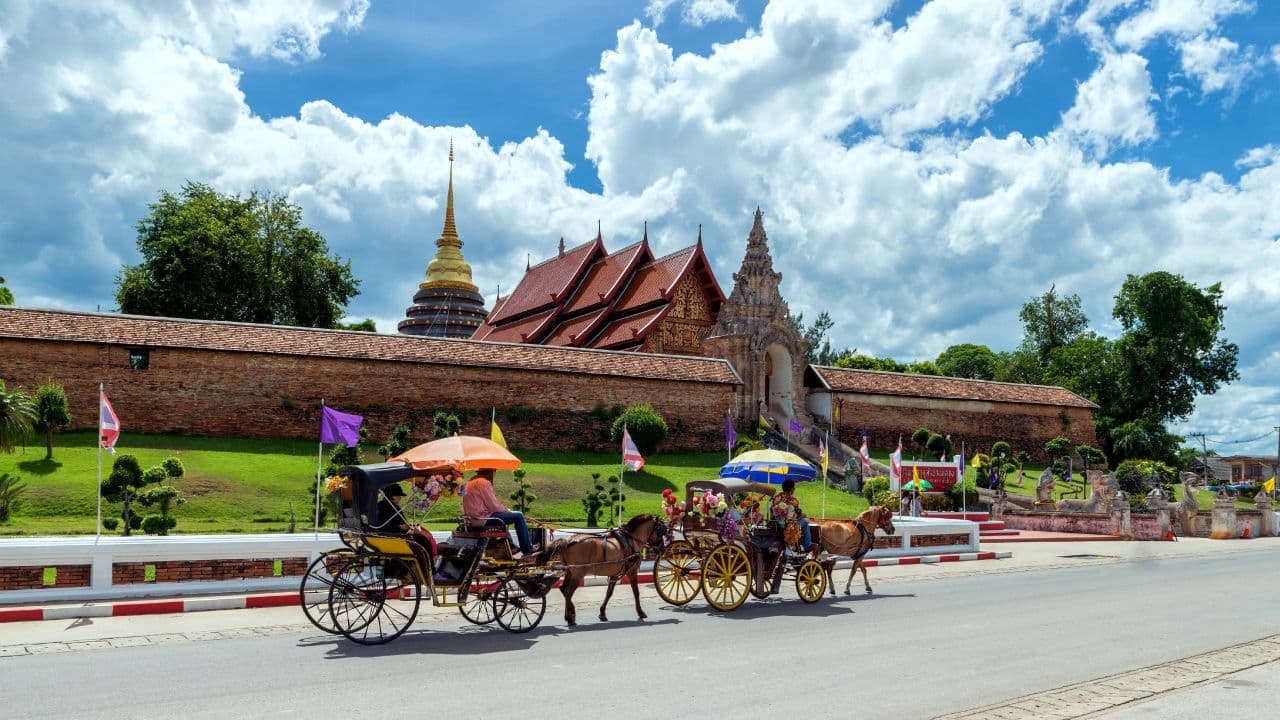 travel-story-1727073798_bd43ab488eb2db62bb5a-0