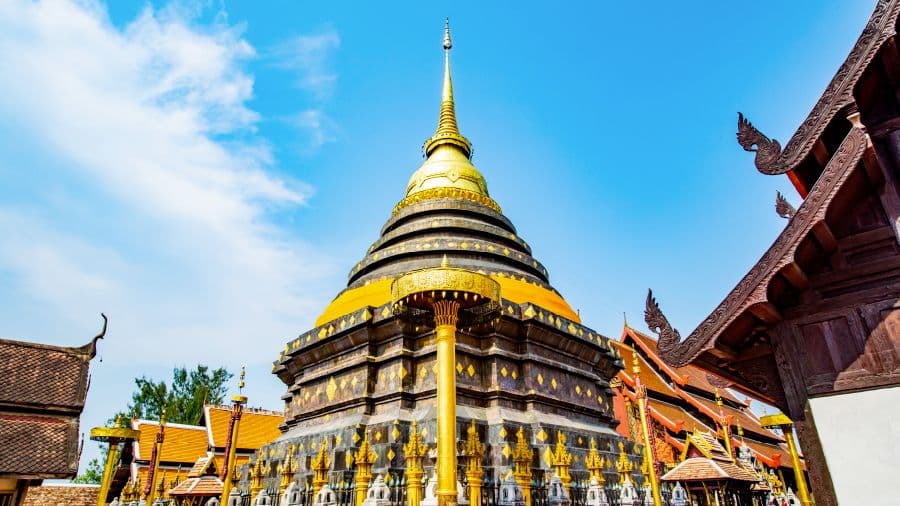 travel-story-1750216215_d9b664bfd37663f36a61-0