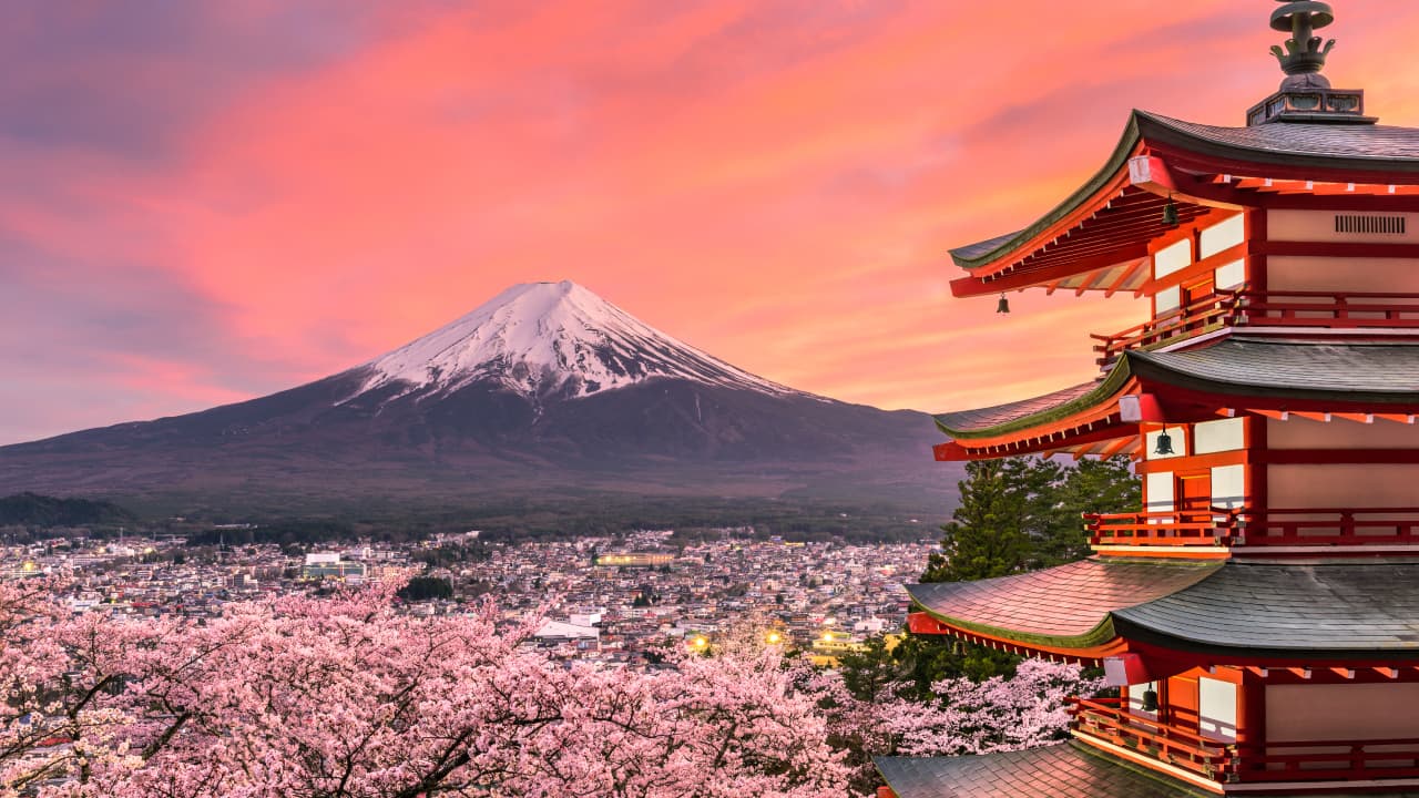 travel-story-1727840652_83ff5f29c53fc7c57ea7-0